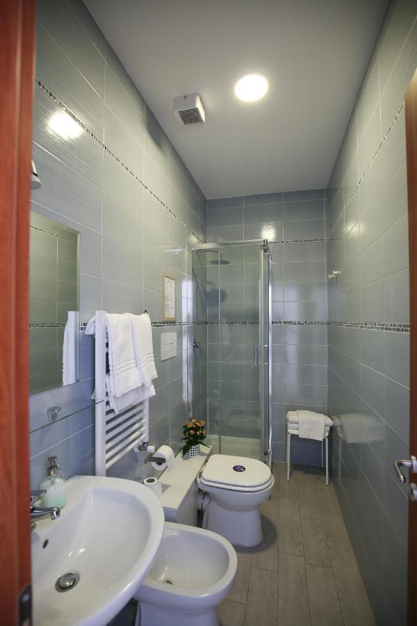 Bed and Breakfast Bernini 20 Neapel Exterior foto