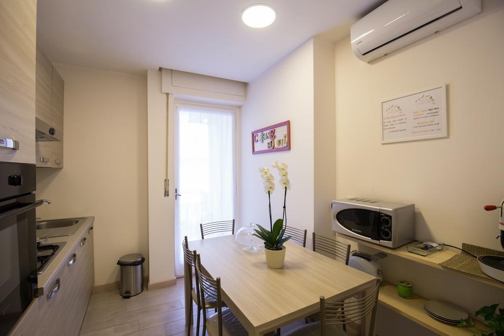Bed and Breakfast Bernini 20 Neapel Exterior foto